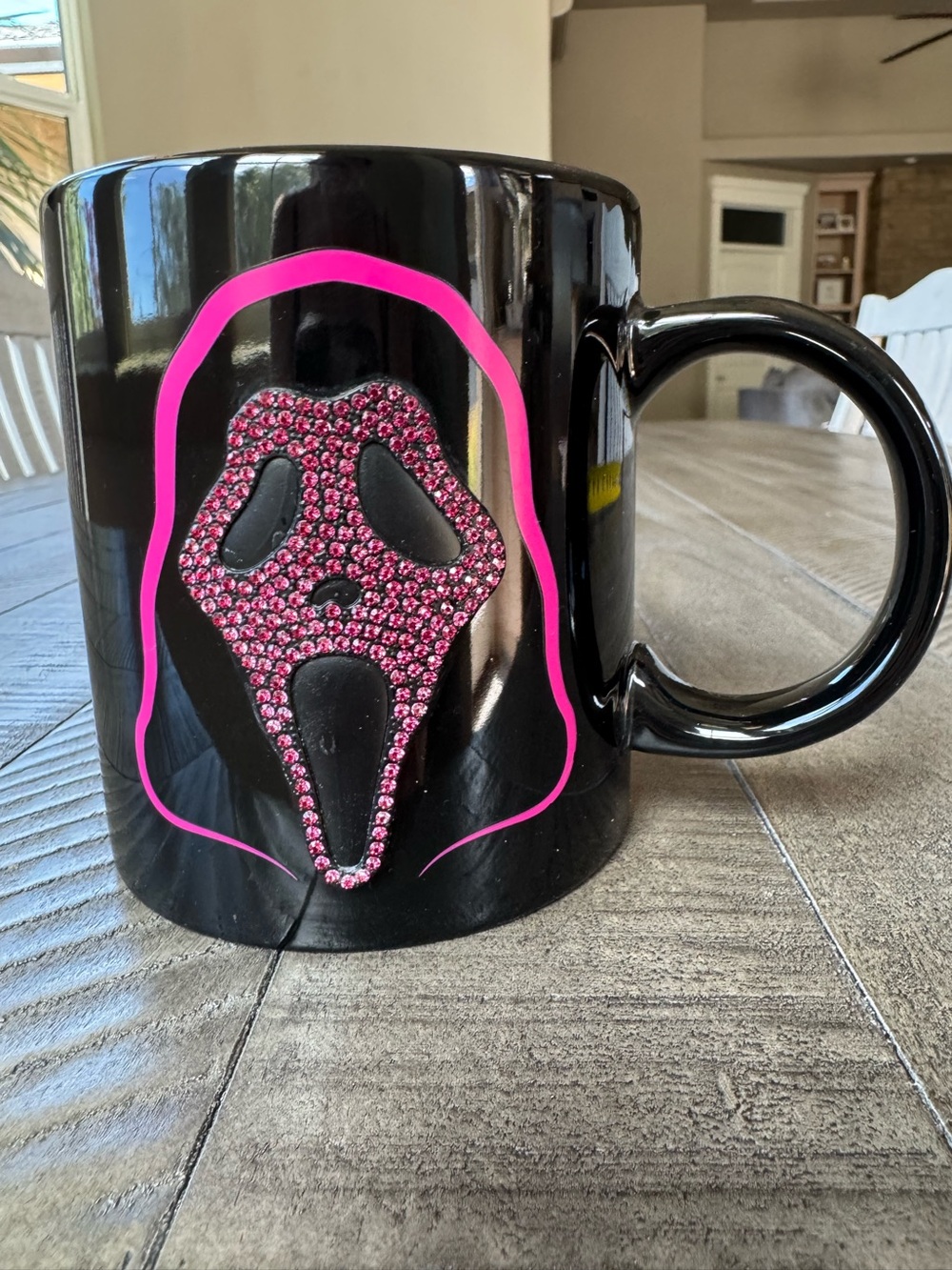 Ghost Face - Scream Rhinestone Mask 20 oz. Coffee Mug